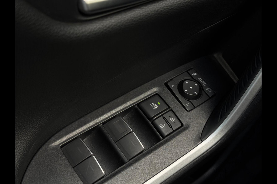 Toyota RAV4 2.5 MHEV Dynamic 2025 GARANTIE | TREKHAAK | NAVI | CR CONTROL | SPORTVELGEN
