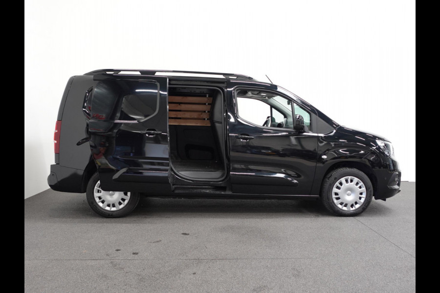 Opel Combo Opel Combo 1.5D 130 pk Aut-8 L2H1 Edition Airco Bluetooth Navi Camera PDC 2-zits