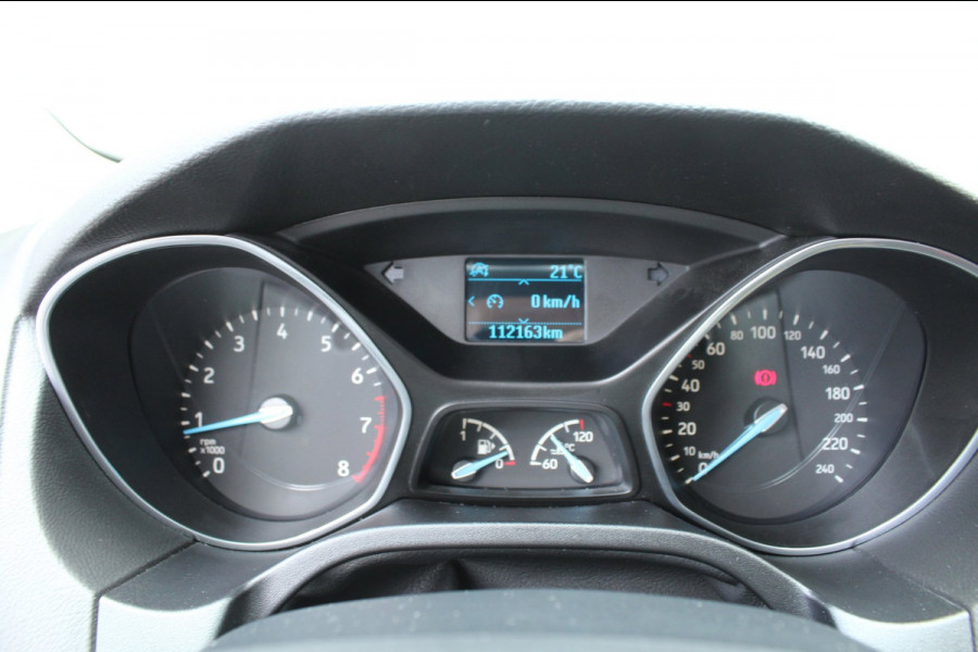 Ford FOCUS Wagon 1.0 101pk Trend Trekhaak NL-Auto NAP