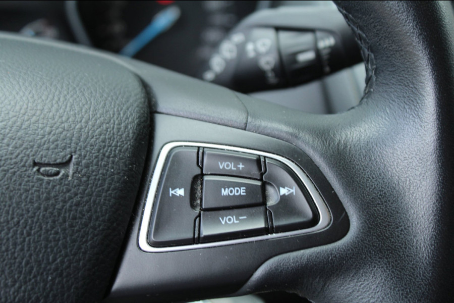Ford FOCUS Wagon 1.0 101pk Trend Trekhaak NL-Auto NAP