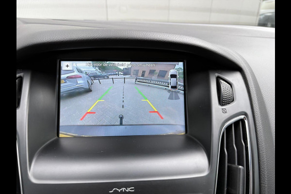 Ford Focus 125PK EcoB. ST-Line Trekhaak/Camera/Carplay-android/Navigatie/Cruise-control