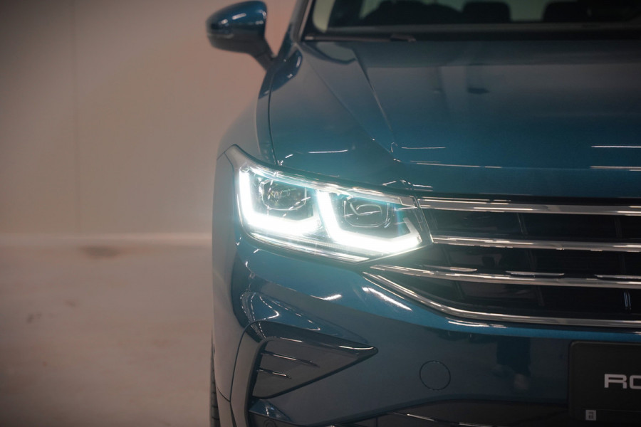 Volkswagen Tiguan 1.4 TSI eHybrid Elegance Business | Stoelverwarming | Stuurverwarming | iQ Light | Adaptive Cruise Control | Trekhaak | Apple Carplay | Navigatie | Camera | SOH 84%