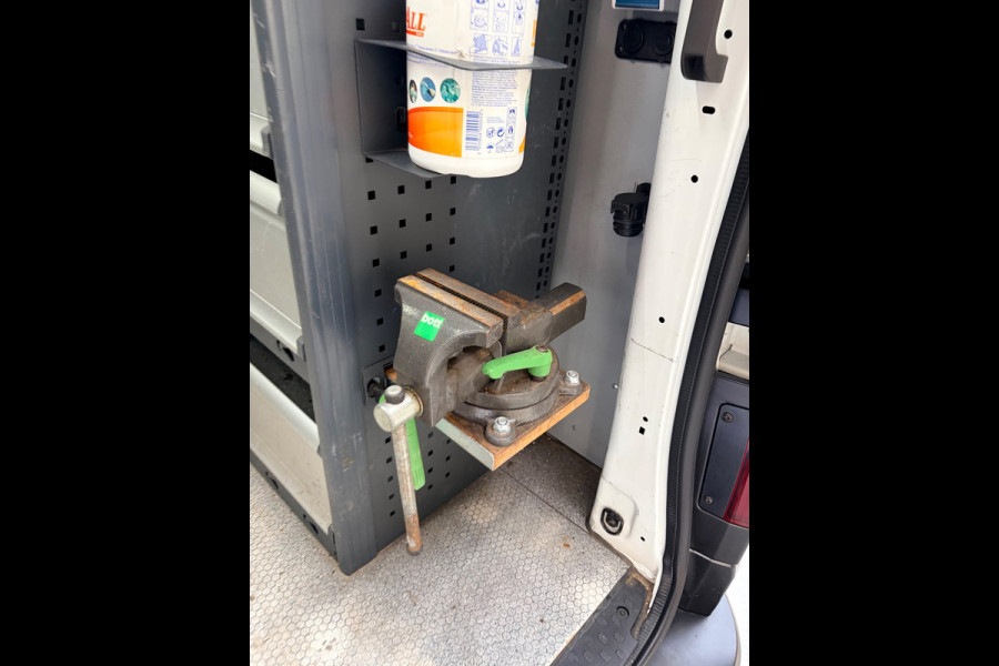 Renault Trafic Servicewagen 1.6 dCi euro6 T27 L1H1 Comfort Bott inrichting Victron v230 Standkachel Trekhaak RIJKLAARPRIJS!