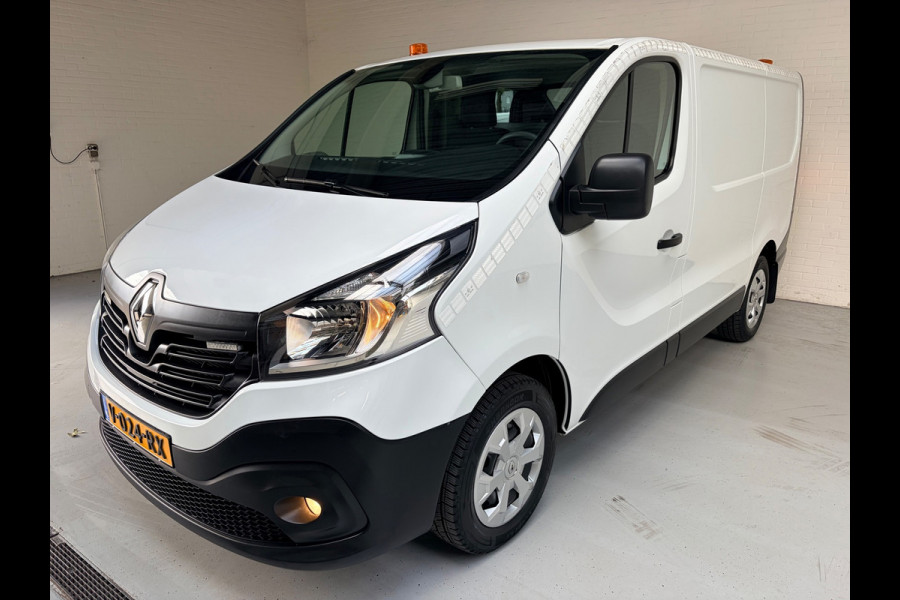 Renault Trafic Servicewagen 1.6 dCi euro6 T27 L1H1 Comfort Bott inrichting Victron v230 Standkachel Trekhaak RIJKLAARPRIJS!