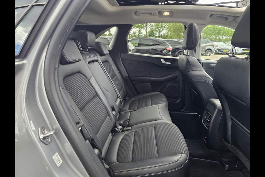 Ford Kuga 2.5 PHEV Titanium X | Panoramadak | Winter Pack | Adaptive cruise control | Head up Display | Camera | Dodehoeksensoren | Half leder | Bang&Olufsen