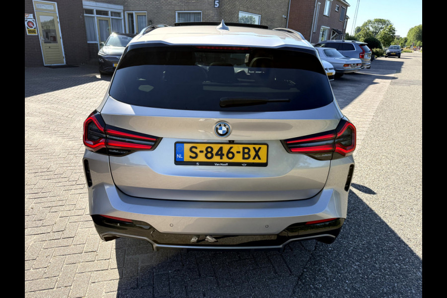 BMW iX3 High Executive M-Sport 80 kWh SOH 92.9%, Vol Opties!