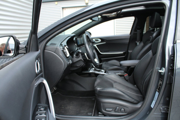 Kia ProCeed 1.5 T-GDI 160pk GT-PlusLine Panoramadak Trekhaak NL-Auto NAP