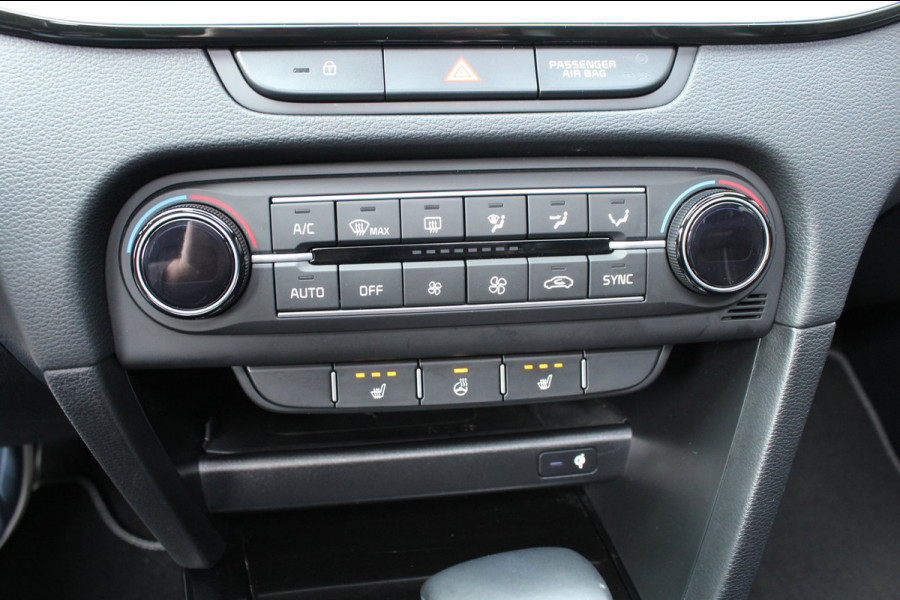 Kia ProCeed 1.5 T-GDI 160pk GT-PlusLine Panoramadak Trekhaak NL-Auto NAP