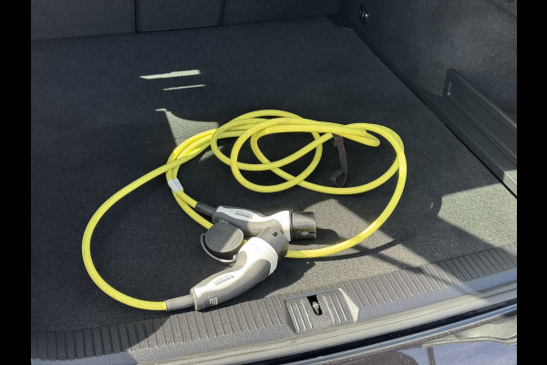Volkswagen Passat Variant 1.4 TSI PHEV GTE Business | Navi, Carplay/Android, Camera, ACC, Pano, Stoelverw. | Dealeroh. |