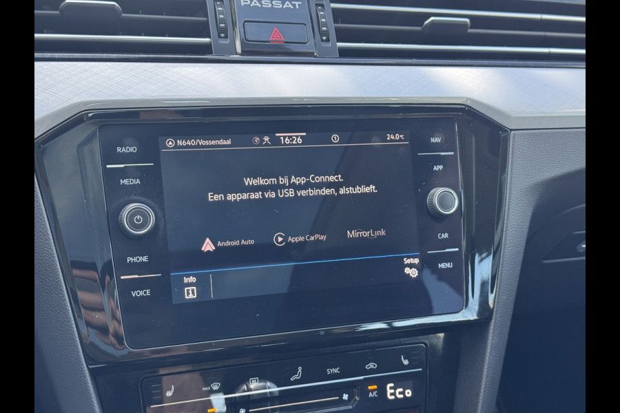 Volkswagen Passat Variant 1.4 TSI PHEV GTE Business | Navi, Carplay/Android, Camera, ACC, Pano, Stoelverw. | Dealeroh. |
