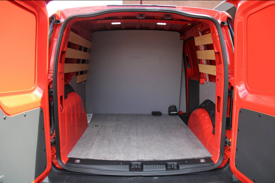 Volkswagen Caddy Cargo 2.0 TDI 102PK Trend / Trekhaak / Dealer onderhouden!!