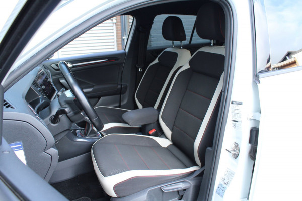 Volkswagen T-Roc 1.0 TSI 116pk Sport Trekhaak NL-Auto NAP