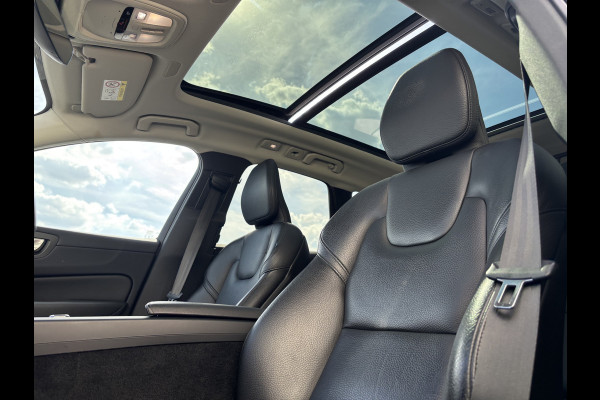 Volvo XC60 2.0 T6 Plug-in hybrid AWD Plus Dark Long Range | Panorama dak | Adaptieve cruise | Memory | Harman Kardon | Blis |