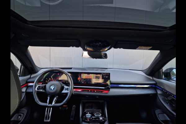 BMW 5 Serie 550e xDrive M Sport Package Pro /Led /Pano /BTW