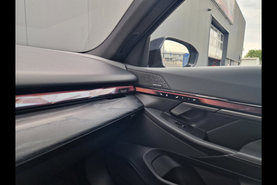 BMW 5 Serie 550e xDrive M Sport Package Pro /Led /Pano /BTW