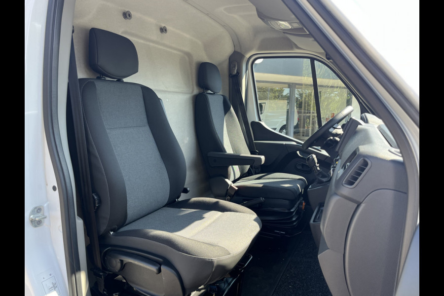 Renault Master T35 2.3 dCi 150 L3H2 Energy 150pk | Geveerde stoel | Camera | Cruise | Airco |