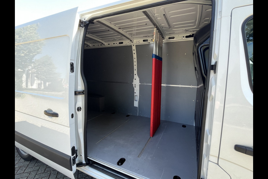 Renault Master T35 2.3 dCi 150 L3H2 Energy 150pk | Geveerde stoel | Camera | Cruise | Airco |