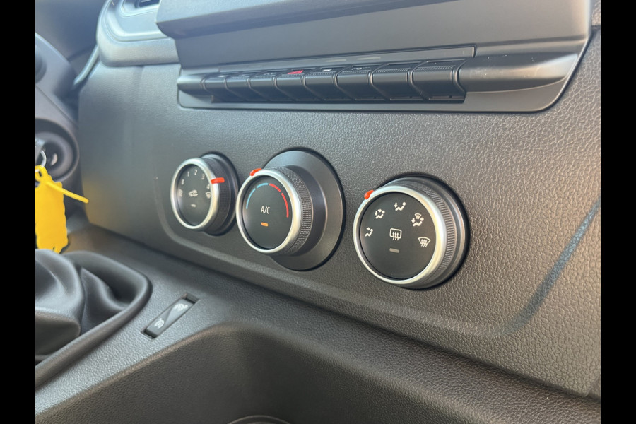 Renault Master T35 2.3 dCi 150 L3H2 Energy 150pk | Geveerde stoel | Camera | Cruise | Airco |