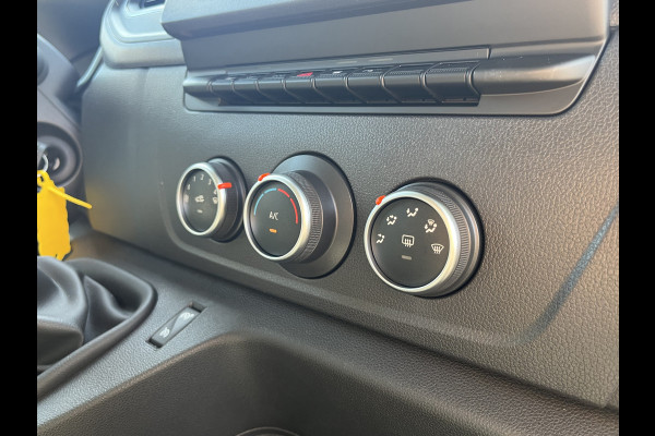 Renault Master T35 2.3 dCi 150 L3H2 Energy 150pk | Geveerde stoel | Camera | Cruise | Airco |