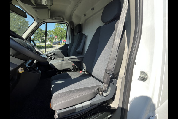Renault Master T35 2.3 dCi 150 L3H2 Energy 150pk | Geveerde stoel | Camera | Cruise | Airco |