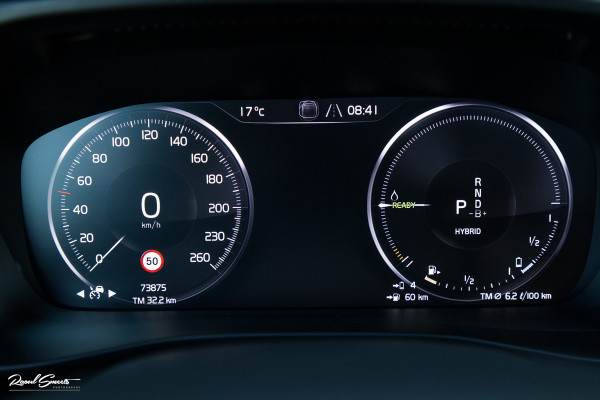 Volvo XC40 1.5 T4 Recharge Inscription Expression | Panorama dak | Adaptieve cruise | Blis | Harman Kardon |