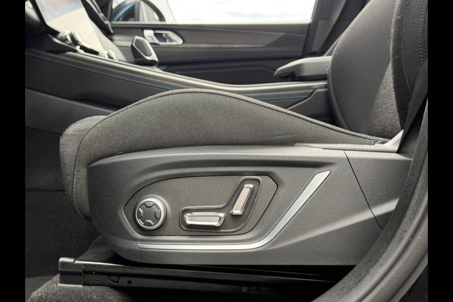Lynk & Co 01 1.5 | Panoramadak | 360 camera | Kantel/schuifdak | memory seats | Apple carplay/Android Auto