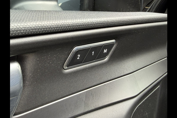Lynk & Co 01 1.5 | Panoramadak | 360 camera | Kantel/schuifdak | memory seats | Apple carplay/Android Auto
