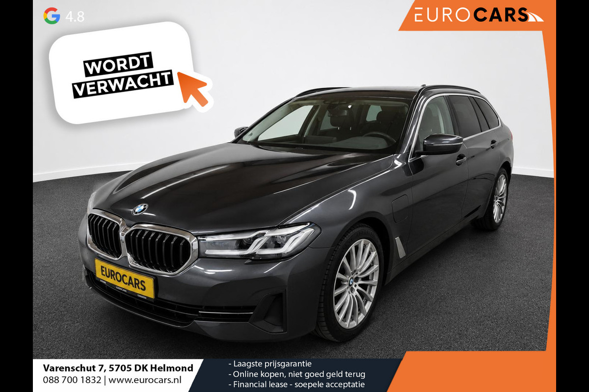 BMW 5 Serie Touring 530e High Executive Panoramadak Navigatie Apple Carplay Android Auto 360 camera Parkeerhulp Cruise Control Adaptieve LED-koplampen Stoelverwarming Leder Climate Control Lichtmetalen velgen Privacy Glass