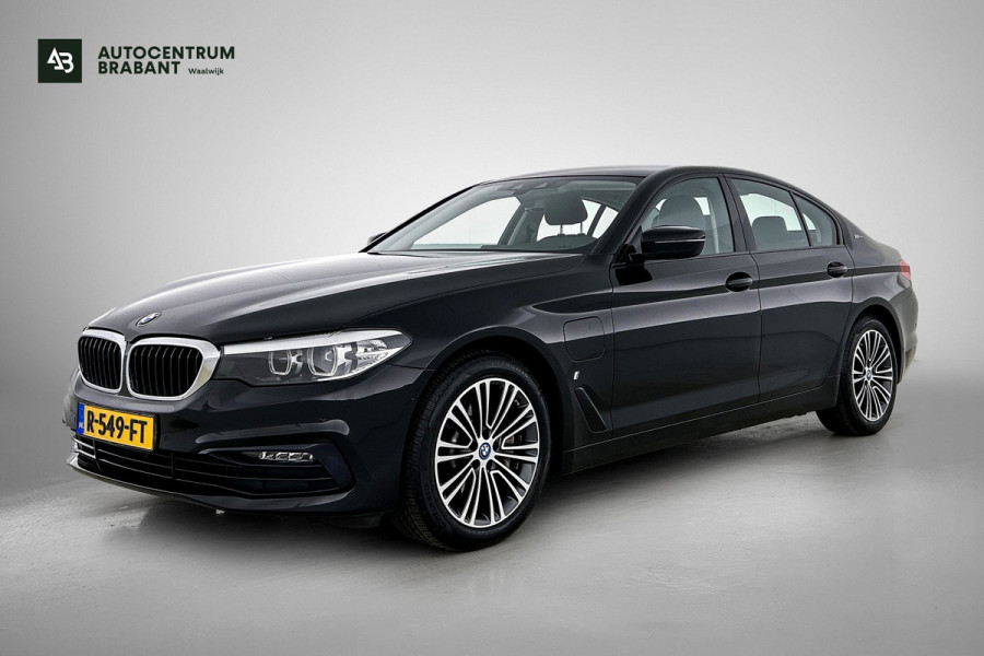 BMW 5 Serie 530e iPerformance High Executive(Dealer OnderH, Camera, StoelV, SfeerV, Navi, Etc)