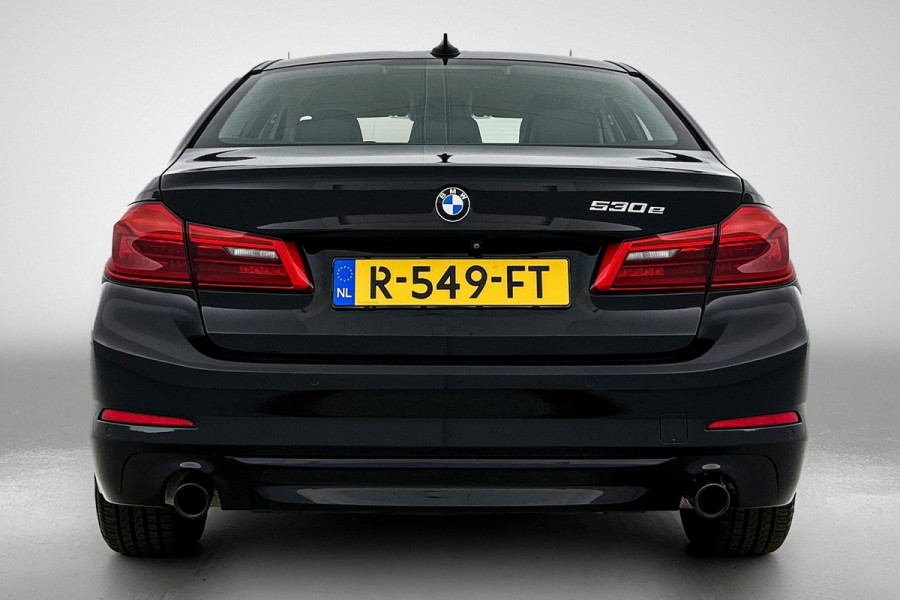 BMW 5 Serie 530e iPerformance High Executive(Dealer OnderH, Camera, StoelV, SfeerV, Navi, Etc)