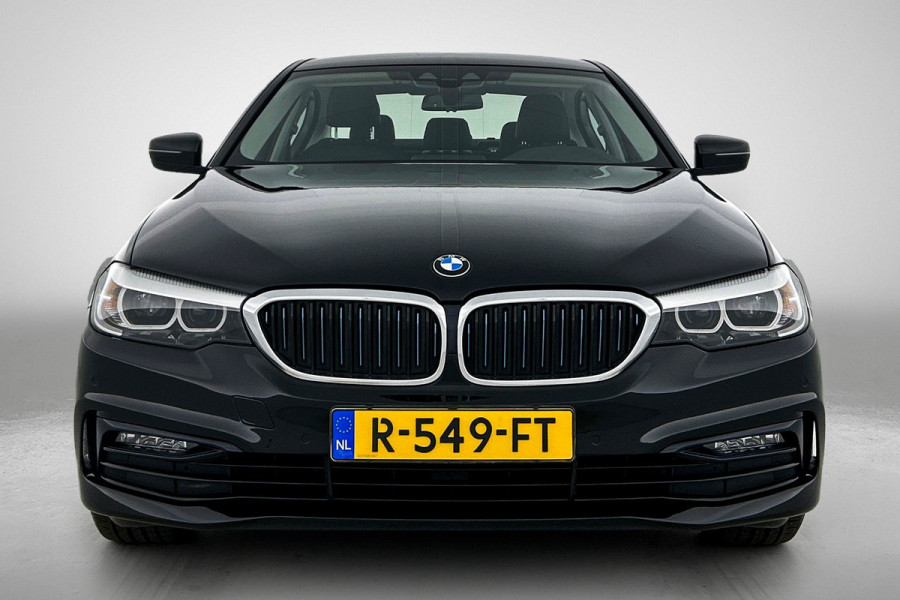 BMW 5 Serie 530e iPerformance High Executive(Dealer OnderH, Camera, StoelV, SfeerV, Navi, Etc)