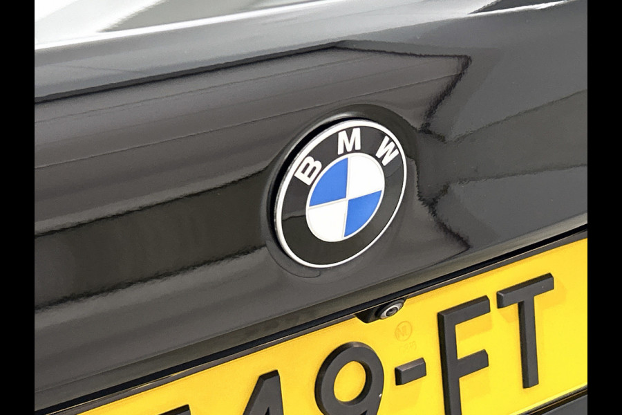 BMW 5 Serie 530e iPerformance High Executive(Dealer OnderH, Camera, StoelV, SfeerV, Navi, Etc)