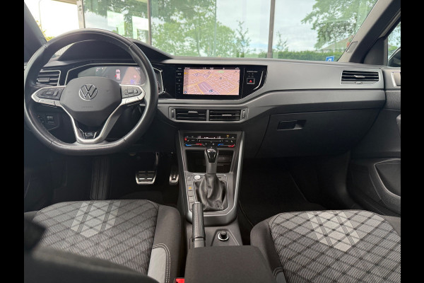Volkswagen Taigo 1.0 TSI R-Line - Automaat - Navi - Camera - LED - Climate - Org.nl