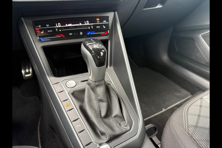 Volkswagen Taigo 1.0 TSI R-Line - Automaat - Navi - Camera - LED - Climate - Org.nl