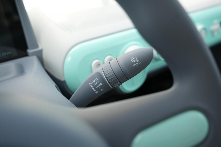 Bontu Mango Airco Radio/Bluetooth Camera 4 zitplaatsen