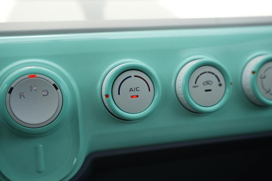 Bontu Mango Airco Radio/Bluetooth Camera 4 zitplaatsen