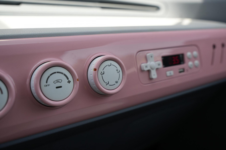 Bontu Mango Airco Radio/Bluetooth Camera 4 zitplaatsen