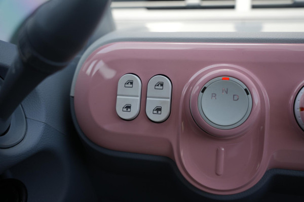 Bontu Mango Airco Radio/Bluetooth Camera 4 zitplaatsen