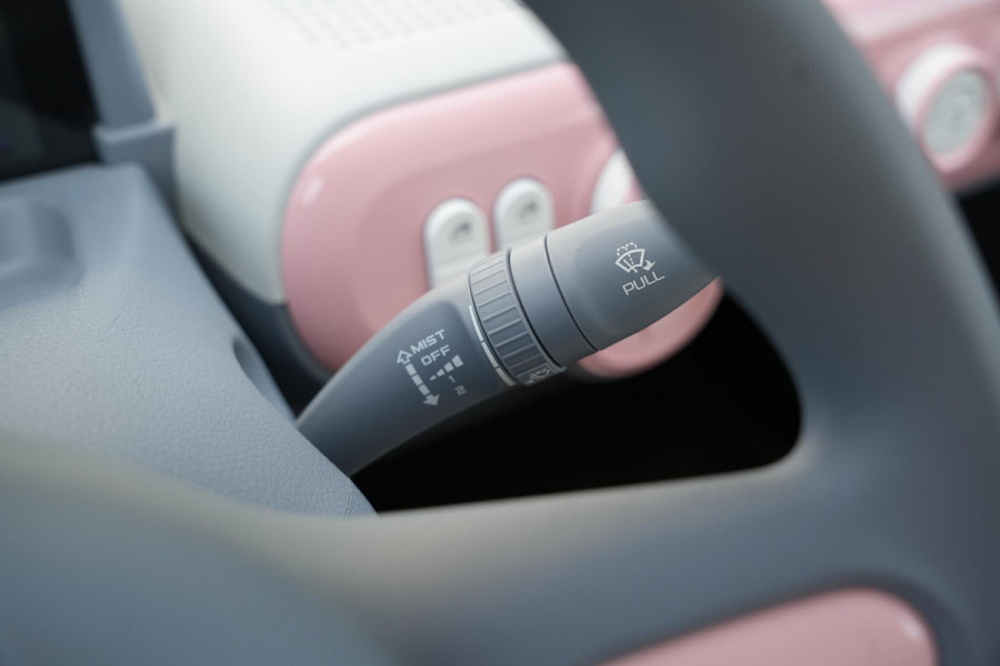 Bontu Mango Airco Radio/Bluetooth Camera 4 zitplaatsen