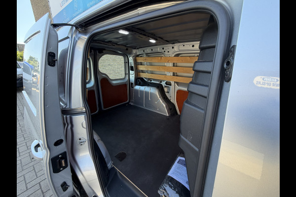Volkswagen Caddy Cargo 2.0 TDI 123PK Automaat 1st Edition Euro6 CarPlay/cruise control/trekhaak