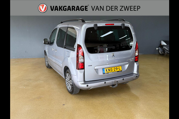 Peugeot Partner Tepee 1.2 PureTech Allure | Navigatie | Trekhaak | Distrb vernieuwd.