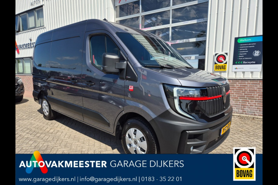 Renault Master 150.35 Red Edition L2H2 Trekhaak 2500 Kg BPM Vrij 12-2024