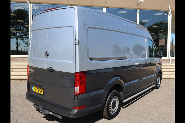 Volkswagen Crafter 35 2.0 TDI 140 PK L3H3 TWO-TONE + 3000 KG TREKHAAK | APPLE CARPLAY | CRUISE | SIDEBARS | NAVIGATIE