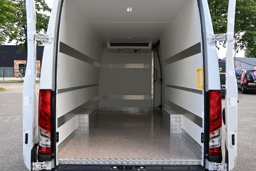 Iveco Daily 35S18 3.0 L4H2 Koel vries wagen Zanotti koeling, LED, ACC, Geveerde stoel