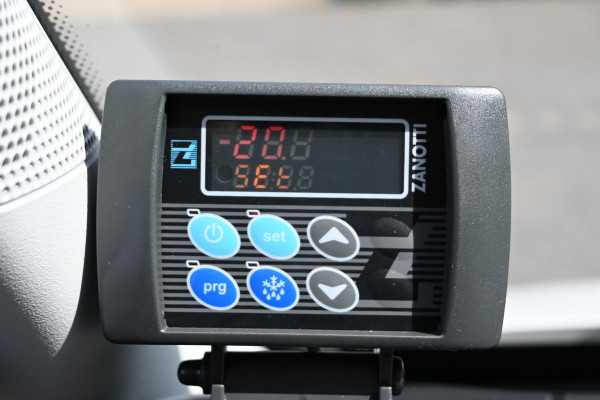 Iveco Daily 35S18 3.0 L4H2 Koel vries wagen Zanotti koeling, LED, ACC, Geveerde stoel