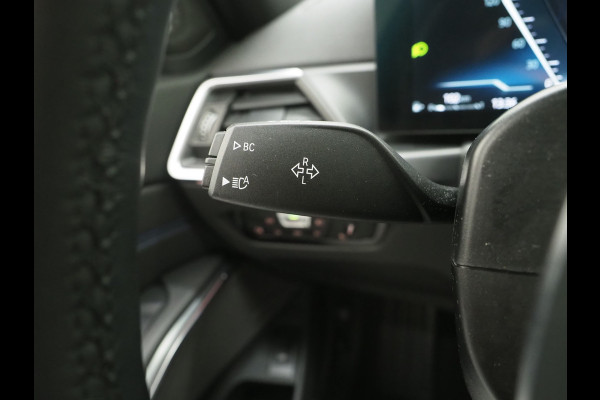 BMW 3 Serie Touring 320i M Sport Pro Brooklyn Grey | M Pro Stoelen | Panoramadak | Harman/Kardon | Carbon | Camera | Memory | Sfeerlicht