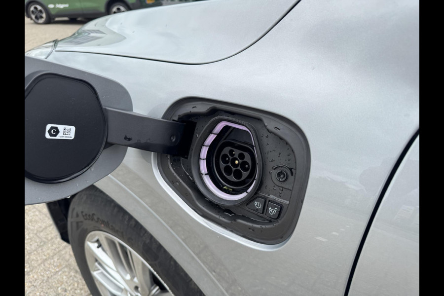 Ford Kuga 2.5 PHEV Vignale | 98.000 KM | Trekhaak | Volledig lederen interieur | Driver Pack |