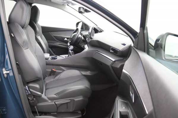 Peugeot 3008 1.2 Allure*HAAK*CAM*ACC*CARPLAY*LED*NAVI*KEYLESS*
