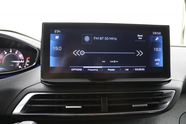 Peugeot 3008 1.2 Allure*HAAK*CAM*ACC*CARPLAY*LED*NAVI*KEYLESS*