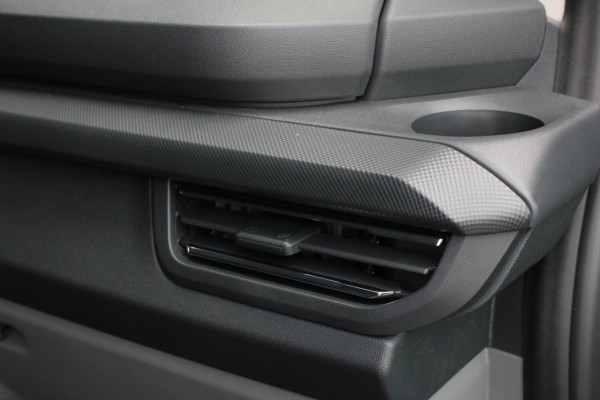Ford E-Transit Cust. 340 L2H1 Limited 71 kWh 218PK / JB- EDITON / CAMERA / 370KM RANGE /APPLE CARPLAY /DRIVERS- PACK /FULL OPTIONS